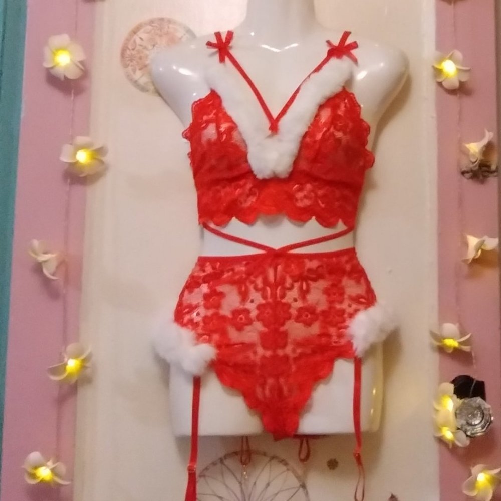 Red Floral Lace (M) Ms Clause Two Piece Lingerie Set Maraboo Trim & Garter Strap
